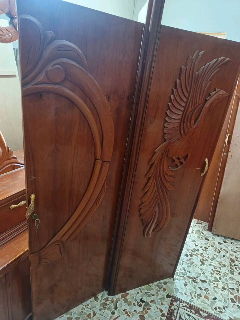 سلام عليكم عدي غرفه نضافه فول فول لبيع وهذا  شغل تزكام  ‎***********تصل بيك خير وتدلل