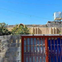 بيت للبيع مساحه ٣٢٤ خلف مصرف بغداد طابو صرف الاستفسار اكثر تصال عله رق...