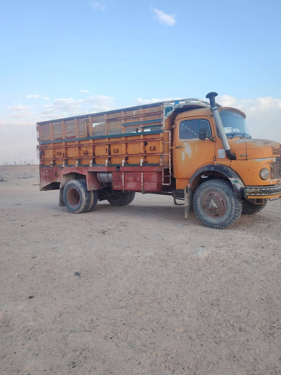 سلام عليكم ابردين للبيع مديل ٨٢ سته طن مكفول كفاله عامه مكان كربلاء ولستفسار ***********
