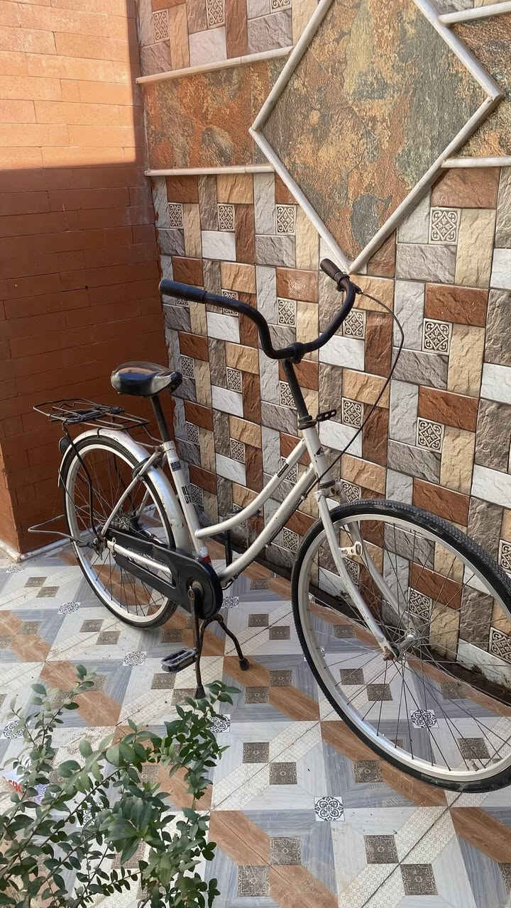 بايسكل للبيع موديل 2016
حجمه 26 سعره 75 وبي مجال قليل 
الشراي يراسلني خاص


**إذا كنت صاحب هذا الإعلان وتريد حذفه لأي سبب، رجاءا أرسل رسالة إلى الدعم الفني**