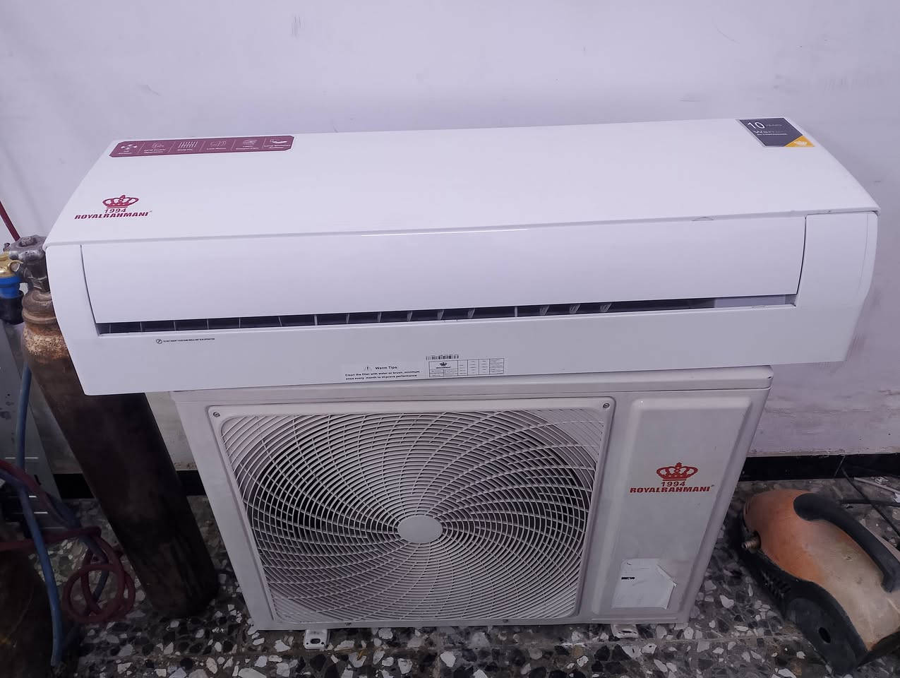 السلام عليكم جهاز رويل 2 طن ضمان موسم كامل مع الشد والنقل 450
***********
