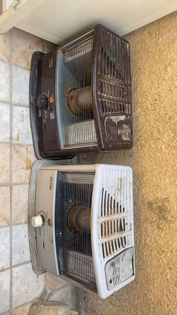ياألله 
أغراض نظيفه للبيع  طباخ ب١٢٥ 

كاونتر ب ١١٠ نظيف والباب تتشكل موجوده اي ضرر مابي 

ميز بلازمه مابي ضرر ب١٠٠ وينفع طبله وسطيه 

براد نوعيه كرافت ب٤٠ بي مجال اي ضرر مابي 

ميز خشب ب٢٥ 

فاره مال غسل ب١٥ يرادله بطاريه فقط وبيها مجال 

مكنسه كهربائيه اثنينهن ٢٥ شغالات
 
صوبات نفطيه اثنينهن ٢٥ شغالات


**إذا كنت صاحب هذا الإعلان وتريد حذفه لأي سبب، رجاءا أرسل رسالة إلى الدعم الفني**