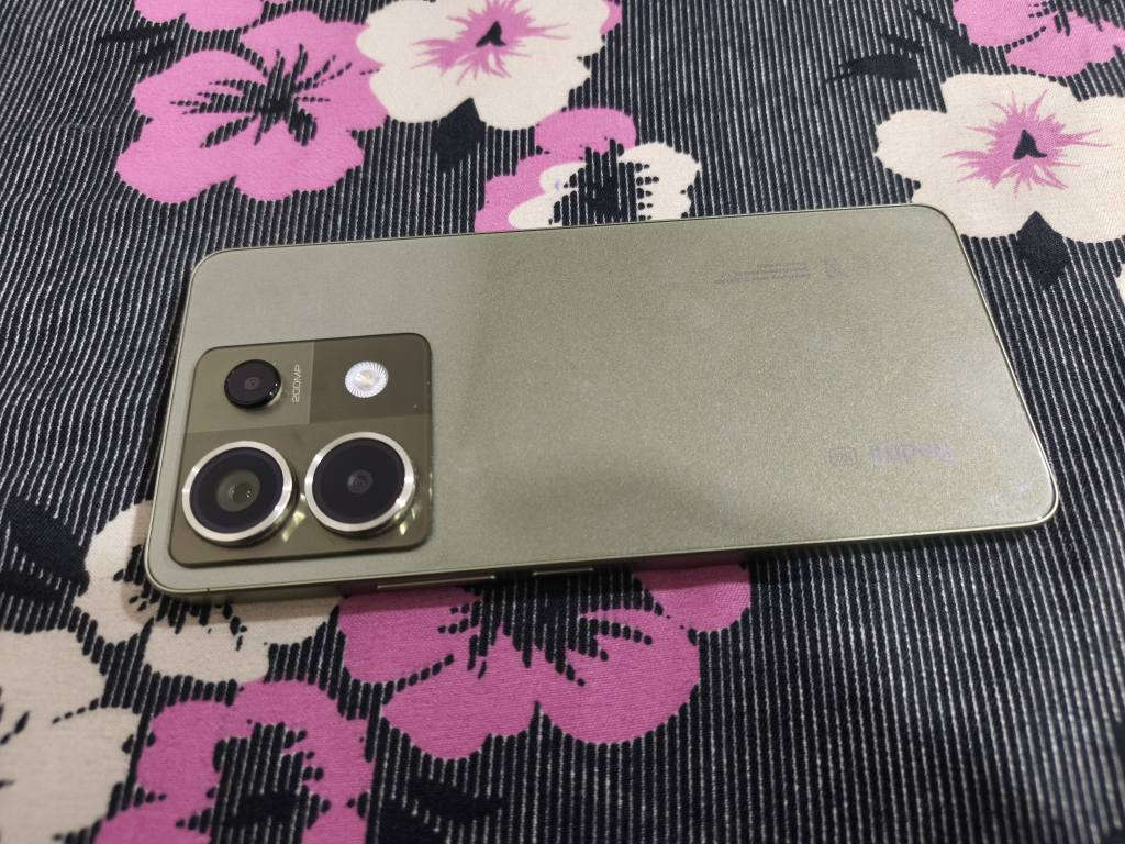 ريدمي نوت 13 برو 5G
ذاكرة 512
العشوائية 12
السعر 250
*********** بغداد, العراق
