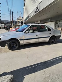 بيجو روئ للبيع محورها كورلا رقم بغداد بسمي مكينه خابطه كازكيت بيها الس...