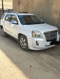 جمسي تيران للبيع تحويل مباشر:٠موصفاتها محرك 6سلندرموديل 2016للستفسار ا...