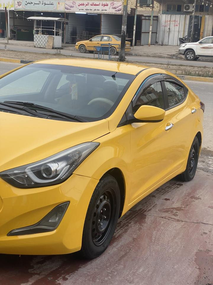 النترا 2016 حادث خشم البنيد فقط والسيارة كلها ليبل واحد عدا البنيد
مكينه 1800 دوش المرغوب  لا تبخير ولا تنقيص
(منظومة غاز حكومية)
صدر امامي وخلفي نظيف 
تخم تاير جديد 
تبريد تدفه شغاله مدوشمه جديده بسمي مصفره هيئة والغرامة وسنويه جديده هزه جديد رقم دولي الإنكليزي 
السياره احلى من صور 
مواصفات السياره معروفه 
شاشه أندرويد
كامره خلفيه دواره 
تحكم اربع جهات 
مانع انزلاق 
نظام تزحلق 
نظام Eco
وبعد بيه مواصفات السياره جاهزه مجهزه من كل النواحي ربع ماتصرف عليه السعر 99 و العنوان بغداد
***********
