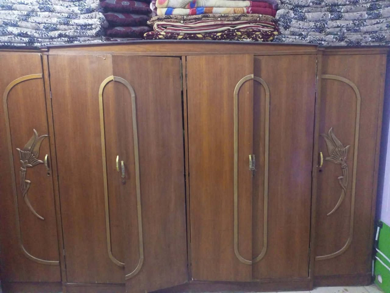 كناتير للبيع الأبيض عوزه بس قفاله ب130 وبي مجال للشراي
الجوزي عوزه كم رمادات ب80 وبي مجال للشراي


**إذا كنت صاحب هذا الإعلان وتريد حذفه لأي سبب، رجاءا أرسل رسالة إلى الدعم الفني**