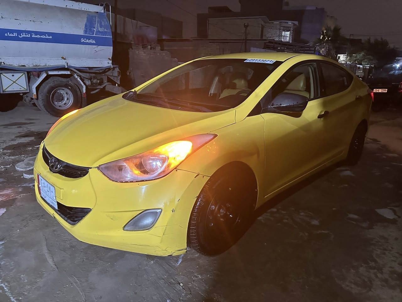 السلام عليكم سياره النتره وارد امريكي موديل 2013مواصفات نص فول محرك كير صدر تبريد تخم تاير مكفولة رقم بغداد تحويل مباشر سياره جاهزه حلوه كلش سعر 93$بيه مجال بصيط العنوان بغداد الامين شارع نواب النتصال ***********حادث بنيد فقط بدون دواخل
