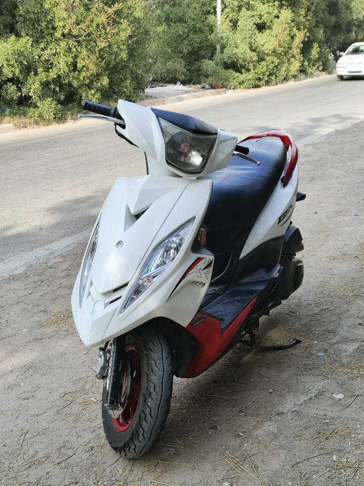 السلام عليكم 
 دراجه  gtr للبيع الدراجه كفاله عامه خير من الله ما عوزها برغي مال رمبه 
مكاني الغزاليه
رايدها ب 950 وبيها مجال قليل 
رقمي *********** بغداد, العراق
