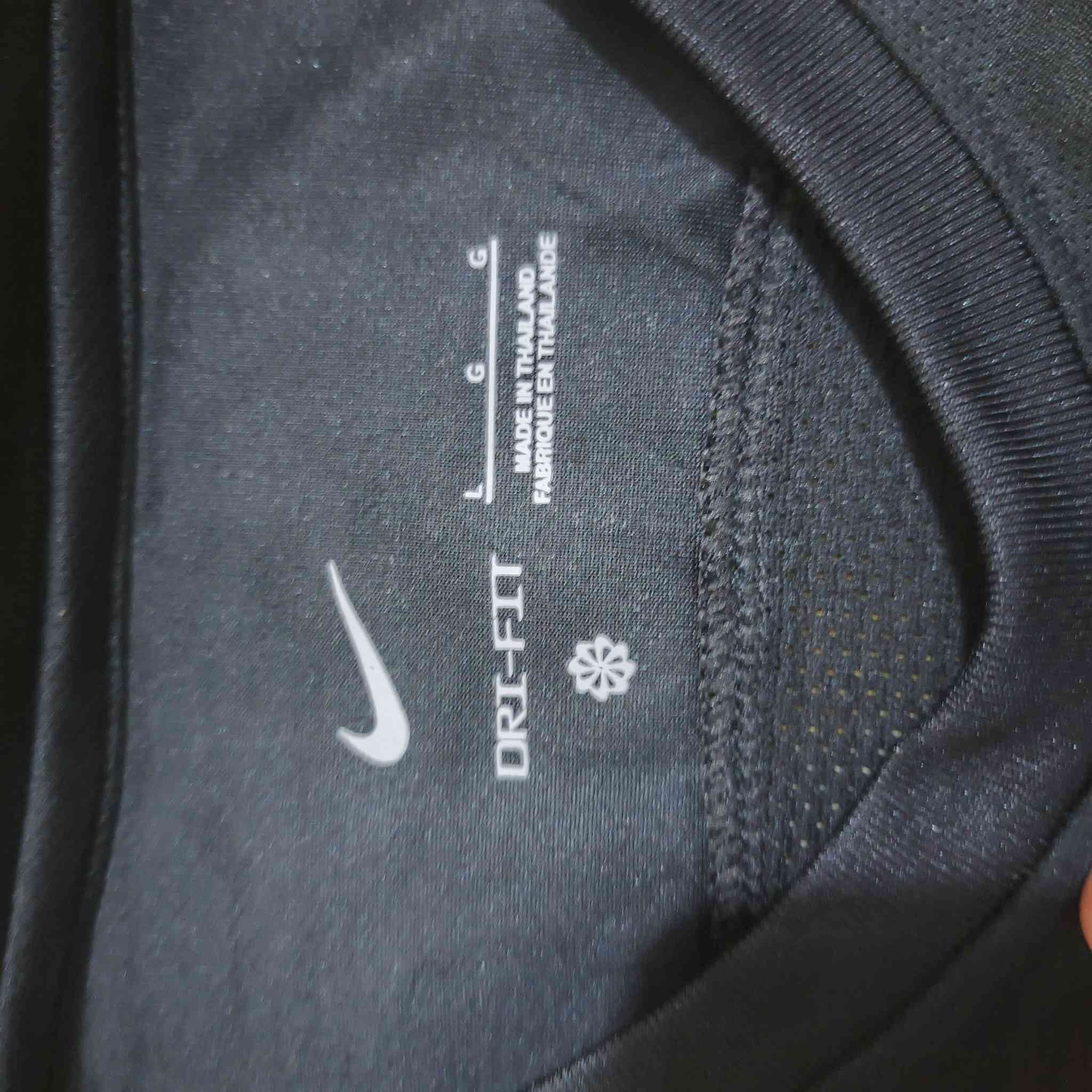 دريس اصلي ماركه نايك وكالة قياس L صناعة تايلاند انطيني سعر و بالعافية يرضي الله


**إذا كنت صاحب هذا الإعلان وتريد حذفه لأي سبب، رجاءا أرسل رسالة إلى الدعم الفني**