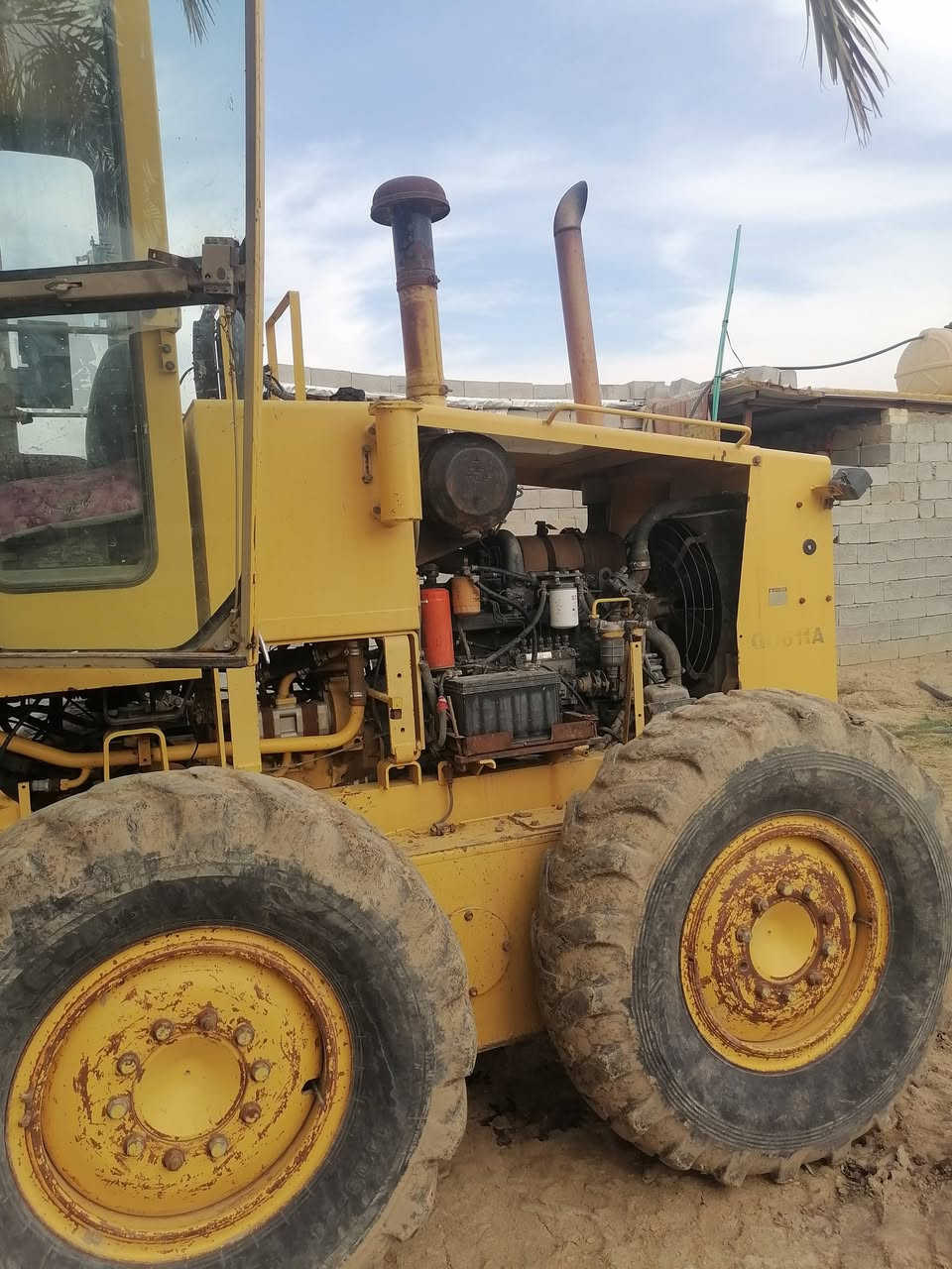 للبيع كريدر كوماتسو ( KOMATSU ) بحالة ممتازة وجاهزة للعمل
 حجم 611 GD
الموديل 2014
رقم انكليزي  - مشروع وطني - الأنبار
السنوية نافذة لغاية عام 2031
المكان ديالى
للتواصل والاستفسار :  ***********
