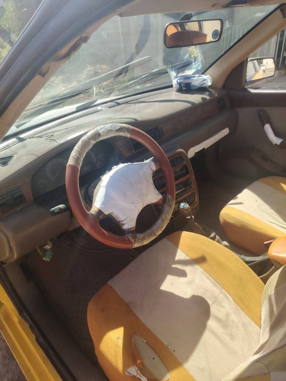 سمند للبيع موديل ١١ رقم ميسان مصفره هيئه وغرامات السياره جاهزه السعر ٢٤ وبي مجال اتصال فقط ***********
