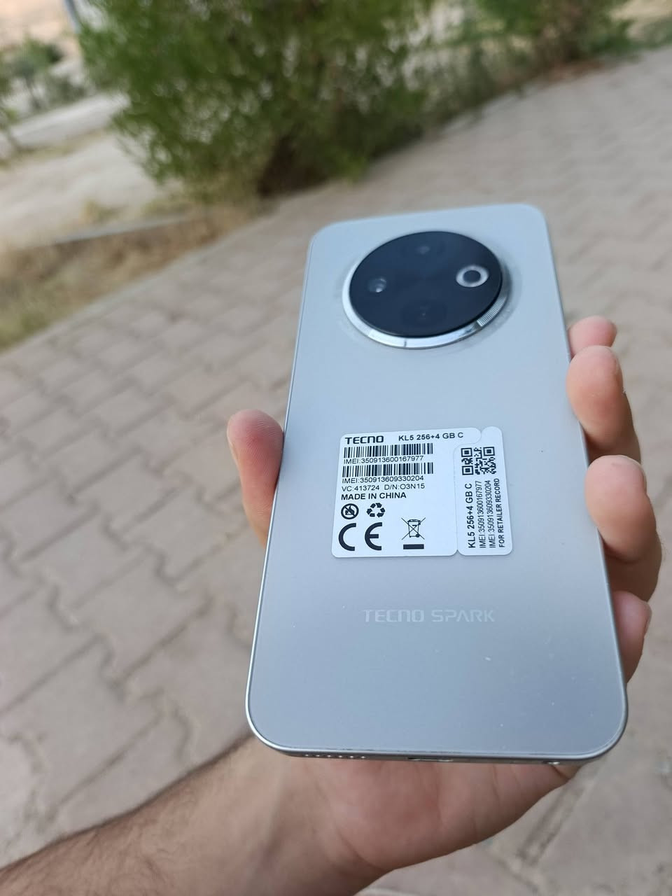 ✨ للبيع او مراوس | TECNO Spark 30C (256GB) ✨
إذا تبحث عن جهاز أنيق، سريع، وسعره مناسب، فهذا الخيار ممتاز 👌
📱 المواصفات: ✅ ذاكرة داخلية 256GB ✅ رام 4GB (مع توسيع افتراضي للرام) ✅ شاشة كبيرة بمعدل تحديث 120Hz تمنحك سلاسة عالية. ✅ معالج قوي للاستخدام اليومي والألعاب الخفيفة. ✅ كاميرا رئيسية 50MP لصور واضحة وتفاصيل جميلة. ✅ بطارية 5000mAh تدوم طوال اليوم. ✅ شحن سريع 18W. ✅ بصمة مدمجة مع زر التشغيل + فتح بالوجه. ✅ يدعم شريحتي اتصال وشبكات 4G. ✅ منفذ USB Type-C.


**إذا كنت صاحب هذا الإعلان وتريد حذفه لأي سبب، رجاءا أرسل رسالة إلى الدعم الفني**