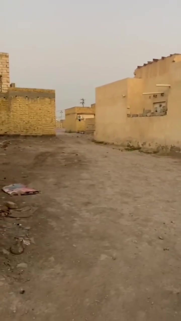 السلام عليكم قطعه زراعي بالصخين  مساحة 200 قريبة ع شارع  كافة خدمات موجوده مكانها وره شارع مخبز


**إذا كنت صاحب هذا الإعلان وتريد حذفه لأي سبب، رجاءا أرسل رسالة إلى الدعم الفني**