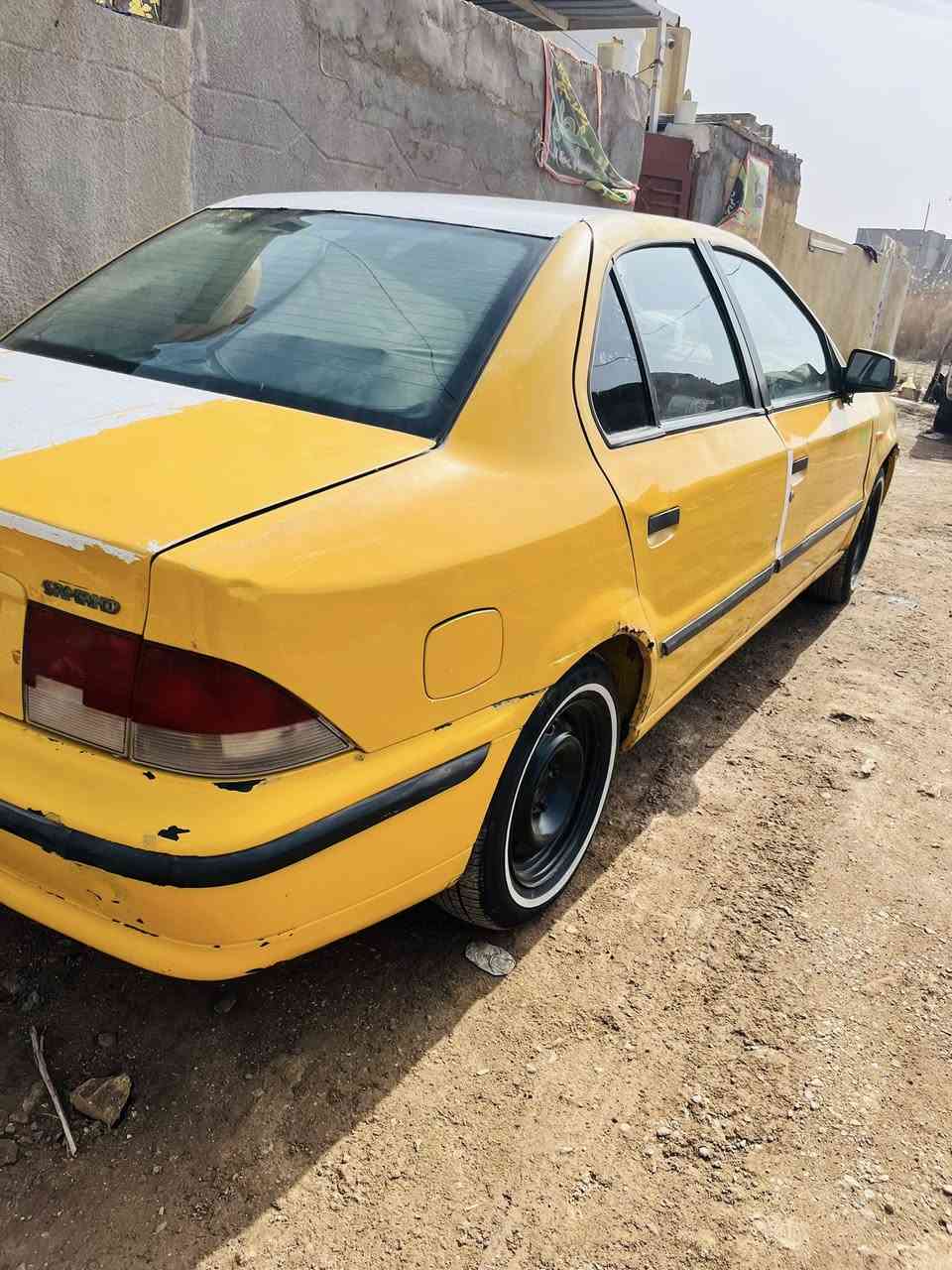 السلام عليكم سمند 2011 رقم بغداد محرك وكير مكفولات تخم تاير جديد صدر جديد تبريد ثلج كهربايات كله شغاله سياره جاهزه  خط وبحث مصفره المكان واسط الصويره أبيع او مراوس السعر 20$ لاستفسار ***********
