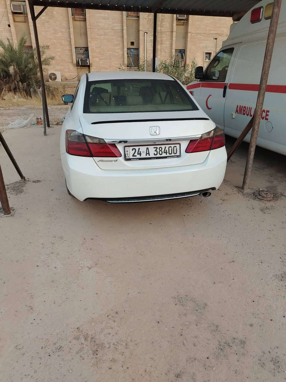 السلام عليكم
هوندا اكورد ٢٠١٣ أمريكي للبيع حادثها جاملغ وبنيد السعر ١١٥وبيها مجال للاستفسار الاتصال على الرقم ***********
