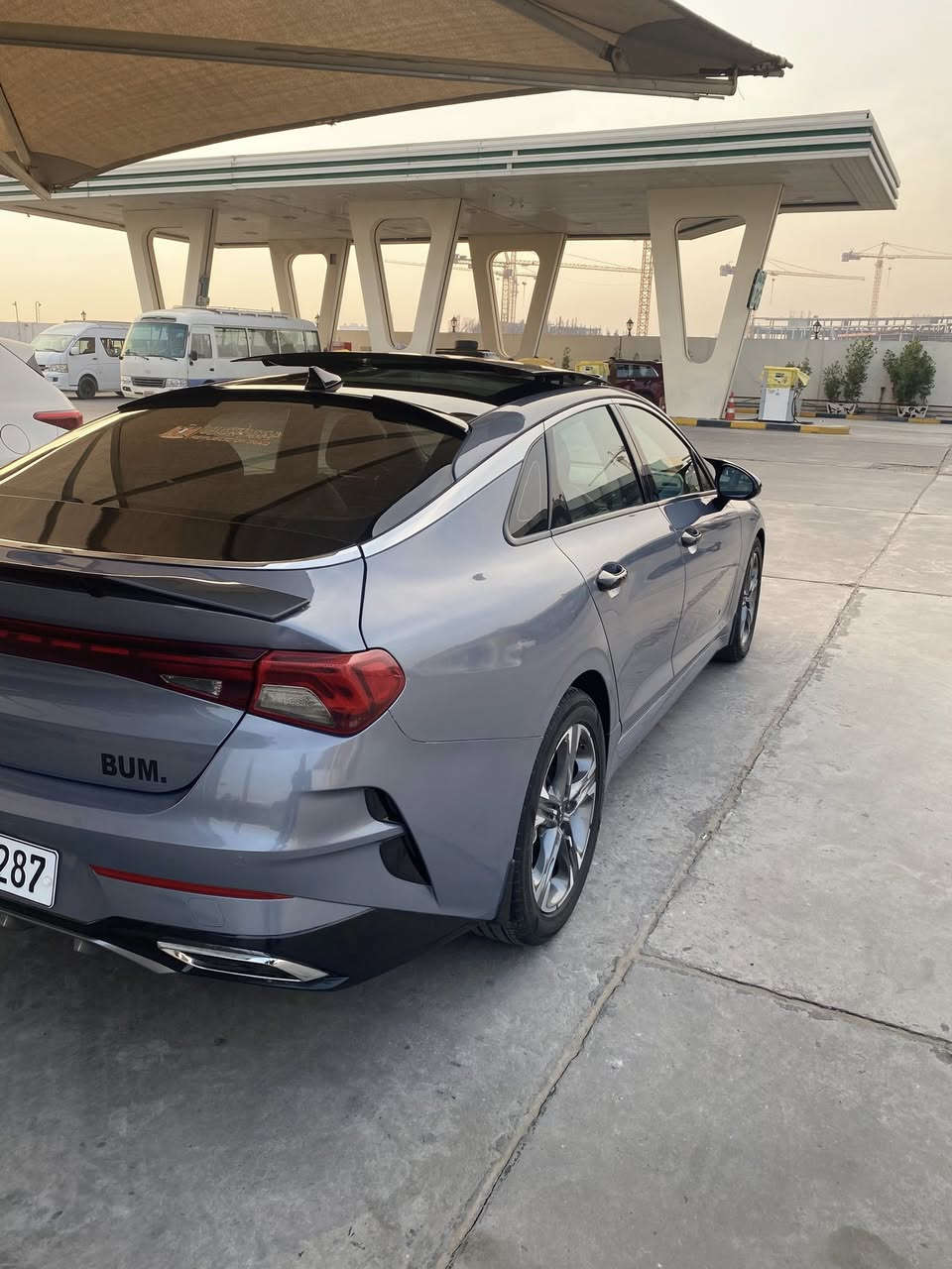 السلام عليكم استفسار اتصال العنوان بغداد 
***********
***********

  امريكي بدون ايرباكKia k5 2023 كي فايف 
أخت الزيرو ماشي 30 الف 
سعر 196🔥 وبيها مجال 
مواصفات EX
فوول ١/١
بنوراما
جلد
رادارات ٣٦٠ درجة
كراسي جلد و كهرباء  وتدفئة تبريد 
قطعتين تبريد
بصمة و تشغيل عن بعد
شحن لاسلكي 
٤انضمات قيادة
لايت اربع عدسات 
تحكمات ستيرن
شاشة كبير
بريك بصمة 
داخل ملكي صاج 
وبعد هواي مواصفات بيه لان اعلى فئةex
ضرر❌جاملغ خلفي صور الحادث داخل المشور 
رقم اربيل باسمي سنويه وهزه جديده
