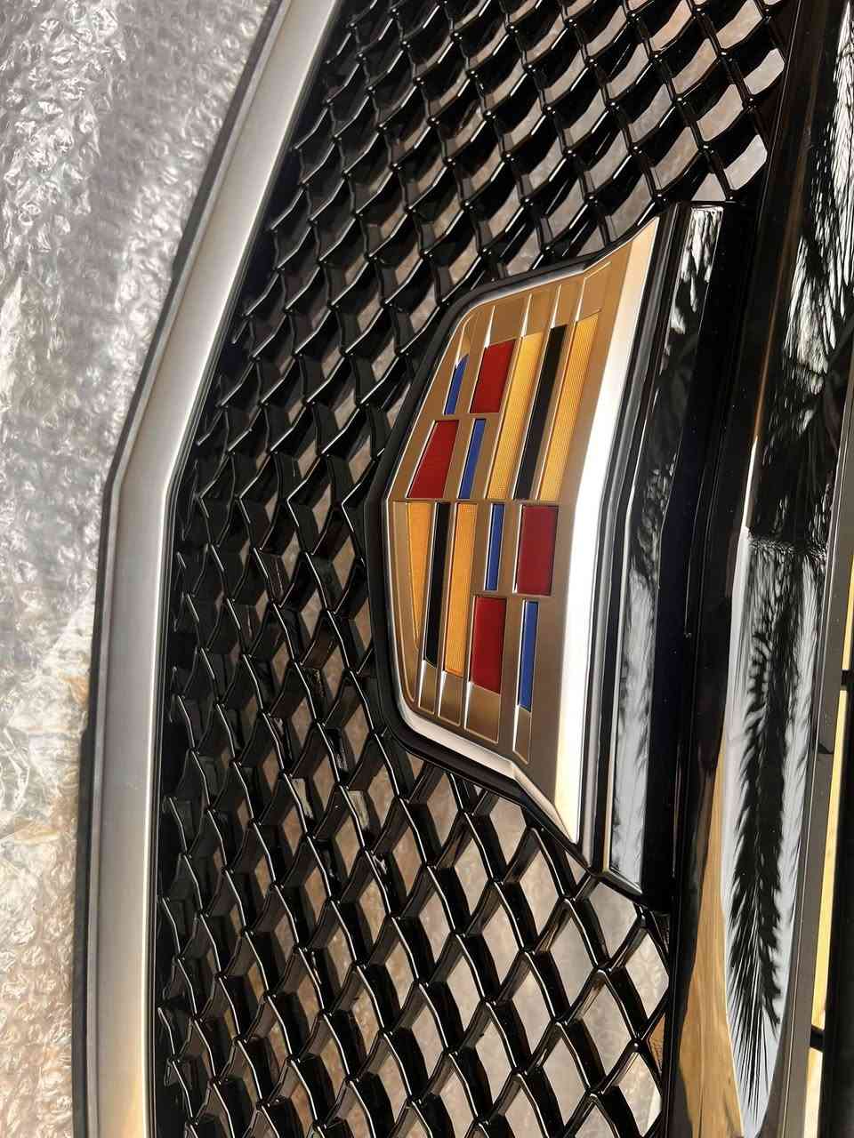 وصول دعاميه كديلاك CT5 AND CT4 سبورت دبلات اماميه وحلفيه حداده عامه فلاتر شوته برده اماميه للتواصل ***********
