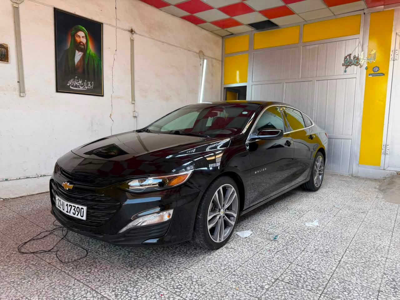 #شيفرولية ماليبو LT 2023 لون اسود
#الضرر : جاملغ و البنيد 

#السعر المطلوب : 120ورقة مع المجال 🔥🔥

#الرقم : اربيل ( تحويل او وكالة )

#المواصفات : 

▪️السيارة : شوفرليت ماليبو 

▪️الموديل : 2023

▪️المحرك : 1.5L توربو (اربعة سلندر)

▪️حجم الويل : ويل كب RS حجم 19 اصل مع طقم تايرات بحالة ممتازة

▪️غرفة السيارة : كشنات السيارة مخمل اسود

▪️لايتات اصفر عالي وناصي مع كشافات دعامية LED

▪️شاشة الدشبول حجم كبير ( ايباد )

▪️تحكم فول كهرباء لكرسي السائق

▪️بصمات عدد 4 للابواب مع وبصمة تشغيل

▪️تبريد قطعتين امامي وخلفي

▪️تدفئة لكشنات المقدمة

▪️تشغيل عن بعد

▪️جنطة كهرباء 

▪️سستم صوت

▪️اشاير بالمرايا الجانبية

▪️تحكم ستيرن جهتين بلوتوث وحاكية وكروس سرعة وتحكم صوت 

▪️نظام ABS مانع انزلاق

▪️السيارة مكفولة من الشاصي والغرق ، جديدة وبوضع الشركة.

 

الاتصال على ***********
