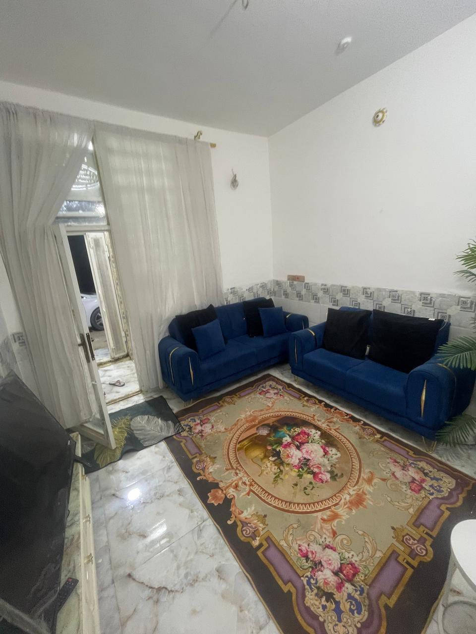 بيت للبيع كربلاء حي الإمامين يبعد عن الامام العباس عليه السلام كيلوين ونص عدل …

بيت واقع حال قرار محكمه ٥٠ متر طابقين غرفتين نوم صحيات عدد ثنين صاله مطبخ  منطقه حلوه مرتبه شوارع ١٠ متر الفرعي
 قرار مع صاحب لارض مباشر 👍


**إذا كنت صاحب هذا الإعلان وتريد حذفه لأي سبب، رجاءا أرسل رسالة إلى الدعم الفني**