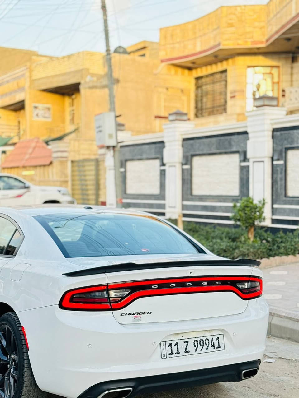 السلام عليكم للبيع جارجر 2018 اصل
رقم بغداد بسمي هزه وفحص جديده 
حادثها البنيد والجاملغ بدون دواخل الباقي كفاله عامه 

معروضه 188 وبيها مجال 

رقم الهاتف ***********

مواصفات فول 1/1 عده الفتحه 
شاشه جبيره+ كاربلي 
تحكمات ستيرن 
رادارات جوانب 
اشاير مري
حساسات أمامي 
حساسات خلفي 
محرك 6 سلندر
تو ويل 
كشنات هيتر 
شفتات ستيرن 
مانع انزلاق 
لايت زنون
تشغيل عن بعد 
ويل 20
بغداد
