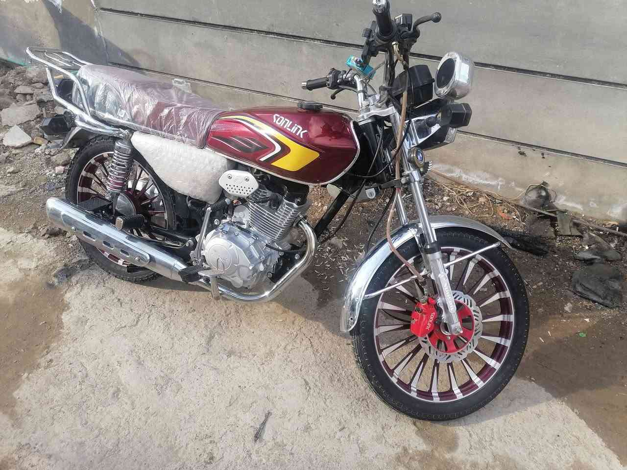 سيفان موديل 2024 شكل 2025 للبيع او مراوس بسيفان 2025 او 2026 فقط متواجد خاص هذا رقمي ***********
