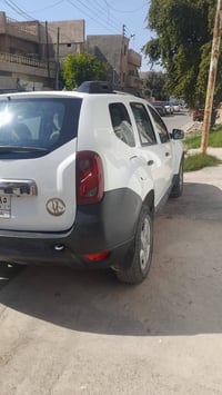 رينو داستر ٢٠١٨ ابيض بغداد محرك ٢٠٠٠ عارضه ٨٥$  مكاني بغداد شارع قطر ا...