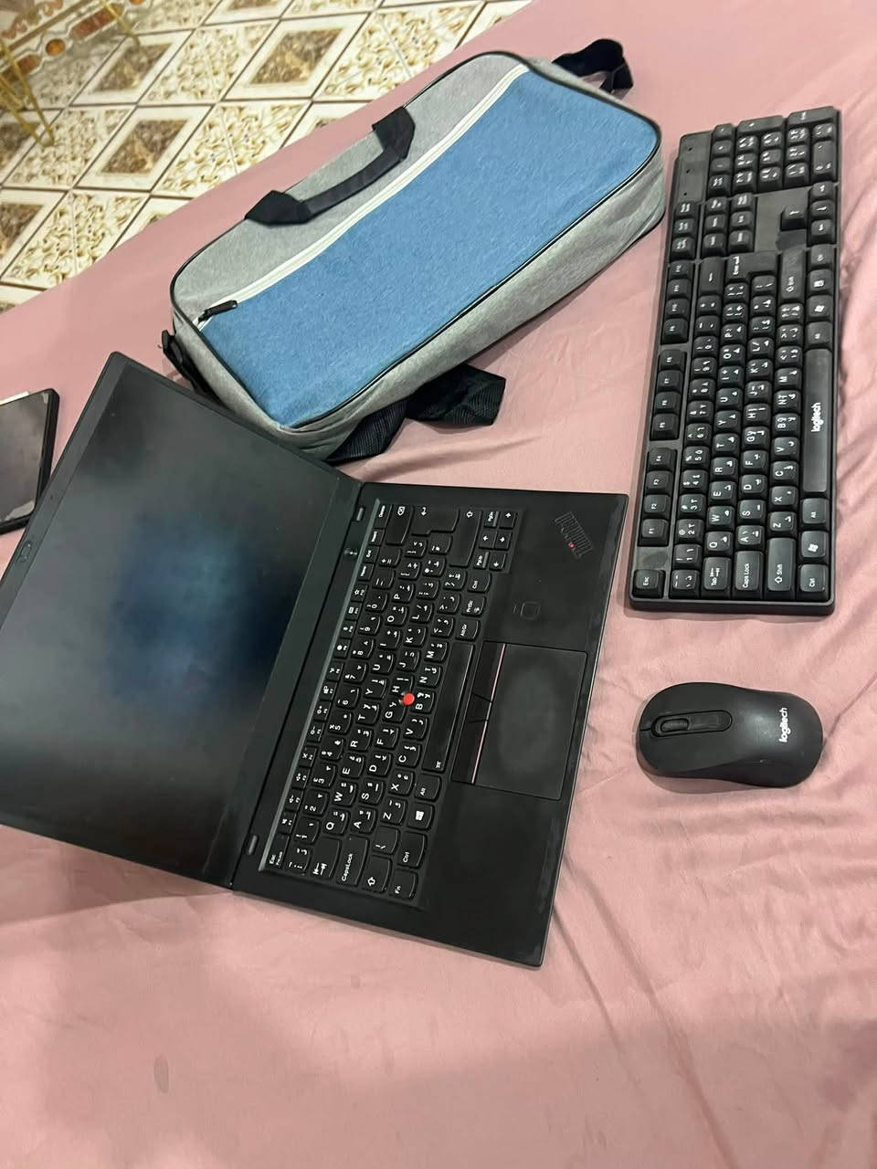 � للبيع لابتوب Lenovo ThinkPad – مواصفات ممتازة 🔥

✅ المعالج: Intel Core i5-8350U (جيل ثامن)
✅ الرام: 8GB DDR4
✅ الهارد: SSD 256GB سريع
✅ كرت الشاشة: Intel UHD Graphics 620
✅ النظام: Windows 11 Pro أصلي
✅ الحالة: نظيف جدًا ويعمل بدون أي مشاكل.

مناسب للدراسة، الدوام، الأوفيس، المحاسبة، التصفح، والبرامج اليومية، مع سرعة ممتازة بفضل الـ SSD

مكاني لامين الثانيه *********** تجي تفحص وتقتنع اله تاخذه توصيل ماعندي 

السعر 330 الف وبي مجال حته الجنطه ويا عراضه كامله
