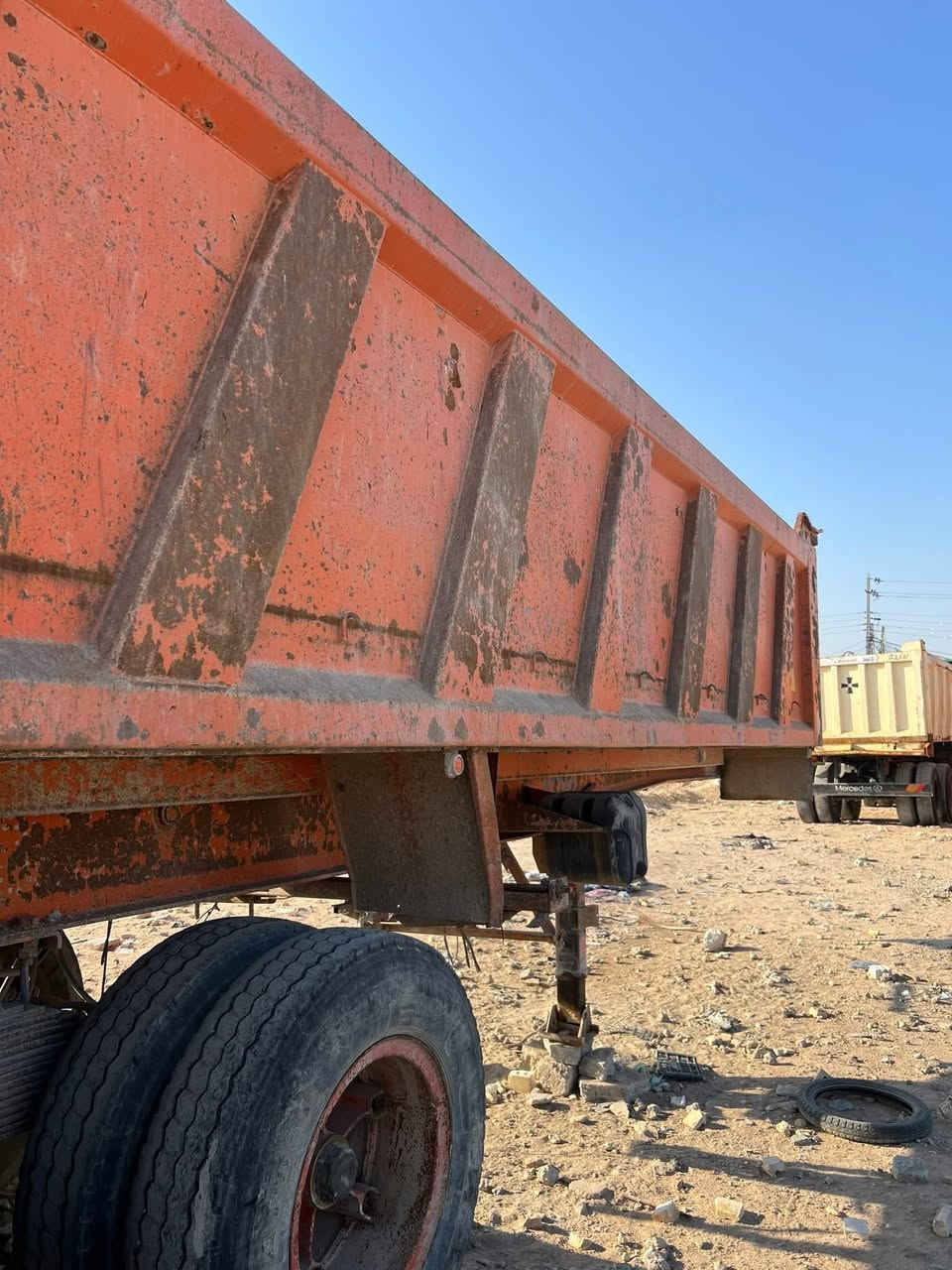 السلام عليكم عربة علم للبيع 2011 مكفولة كفالة عامة  للاستفسار ***********
