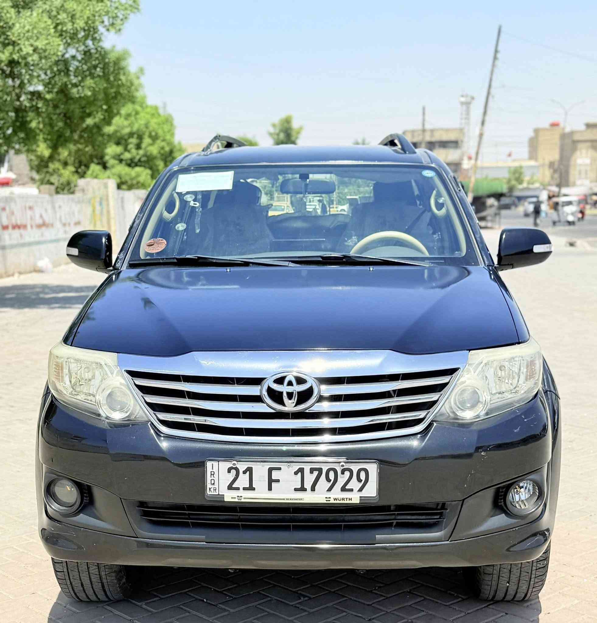 سلام عليكم تيوتا فورشنر موديل 12 كفاله عامه سياره كير محرك لوكير كله بلاد سياره بلاديه تبريد ثلث قطع مري شفط شاشه كامره حساسات سياره بسمي  سعر 180 وبيها مجال رقم *********** مكان بغداد
