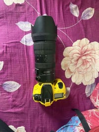 نيكون ٦١٠ • عدسة ٧٠-٢٠٠ فتحة ٢٫٨ • نضافة ٩٠٪