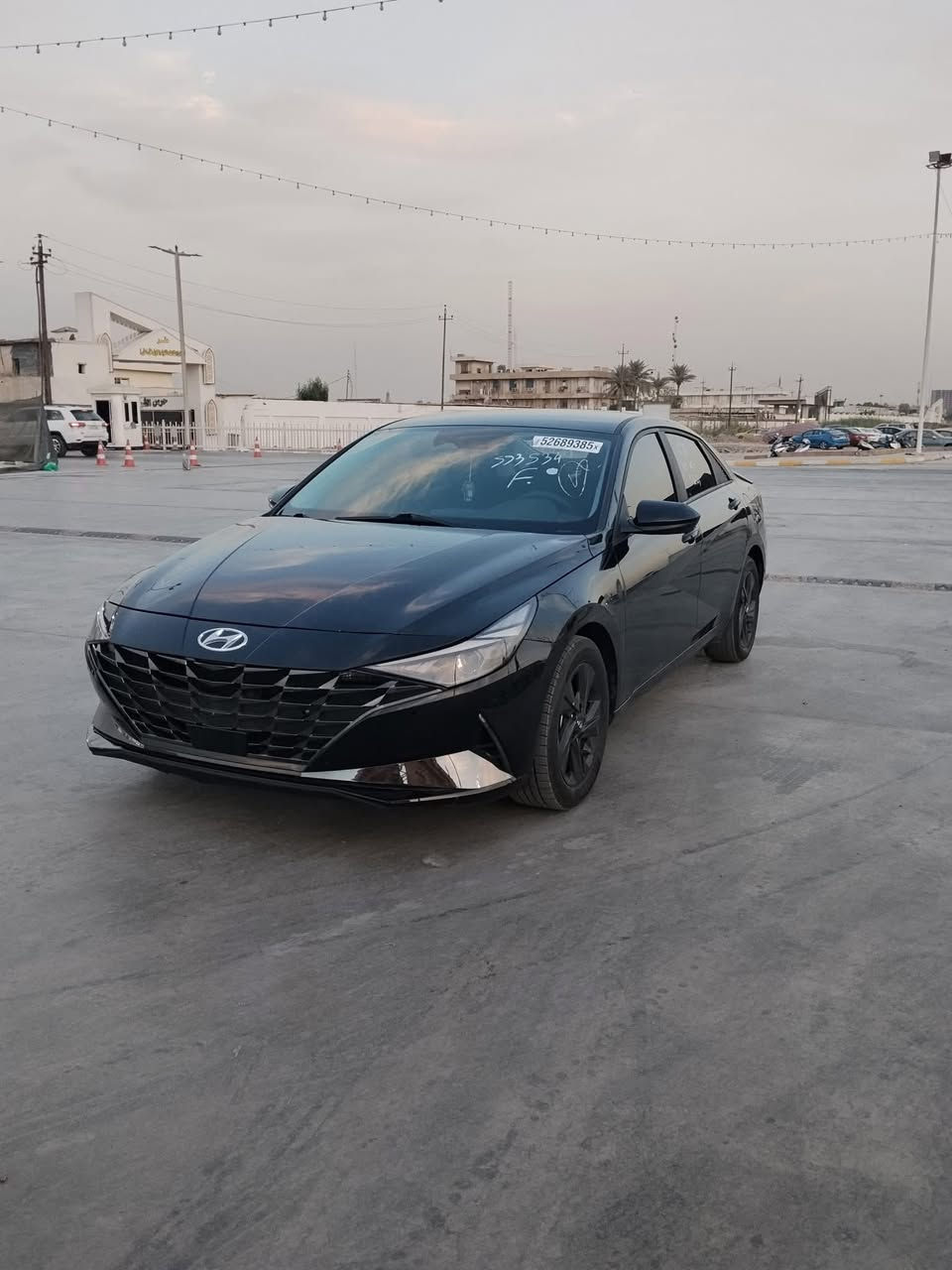 سلام عليكم النترا 2023 سياره دخول جديد بعدها فحص سياره هازها معامله كامله واكفه بس على صك سعر ١٣٢ وبي مجال قليل ترهم مراوس الانترا فورتي صفره حسب قناعه وارد حادث  شبر بل بنيد وجامله خلفي تحت قبق بانزين  وبيها كلير أمريكي جاملغ وباب حادث مبينه صورها موجوده بل منشور وسونار مكينة 2000 كير مكينة مكفولات السيارة احلى من الصور وناعمة وكلة بلادي
🔹اوتو ستوب (اطفاء وتشغيل اوتو)
🔹لد نهاري 
🔹شاشة كبيرة +كامرة دوارة 
🔹شاشة كار بلي واير ليس 
🔹كشنات تدفئة 
🔹مود درايف ٤وضعيات قيادة 
🔹رادار امامي 
🔹بريك ذكي عند حاجة 
🔹كروز سرعة مثبت 
🔹تحديد مسار  وتحذير عند خروج عن مسار 
🔹شاشة عدادات
🔹تحكمات ٤جهات +حاكية 
السونار مرفق مع منشور بدون دواخل 
مكاني بغداد كرغوليه تقاطع النهروان 
اتصال ***********
واتساب *********** 
خاص مفتوح
بيع أو مراوس
