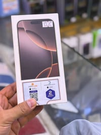 ايفون 16 برو ماكس ضمان ماستر وكاله اصلي ذاكرة 256 بطاريه 100 نضافه حال...