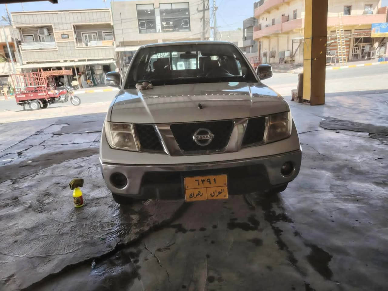 السلام عليكم نيسان نيفارا2009 كير عادي محرك وكير بلكارتون مكفوله كفاله عامه للاستفسار واتساب ***********
