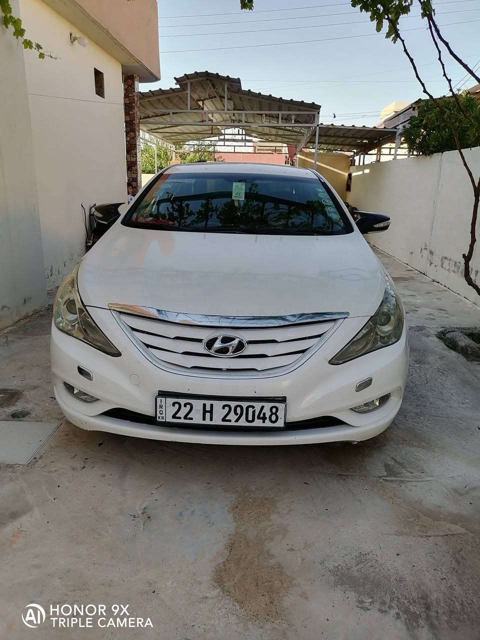 السلام عليكم سوناتا مضلع ٢٠١٠ كوري للبيع فقط بدون مرواس سياره جاهزه من كلشي مابيها نقص كير محرك شرط تايرات فوك زوج جدد زوج نص عمر طخمها جديد كهربايات كله شغاله داخلها نضيف سياره بيها منضومه غاز يطالي شغالي يعني غاز بانزين محرك دوش المرغوب حجم 20 بشرط التحويل رقم جديد سنويه جديده هزه جديده سياره بيها قطعتين صبغ بوند جاملغ بشرط بدون دواخل تبريد ثلج منضومه كامله جديده  *********** ***********
