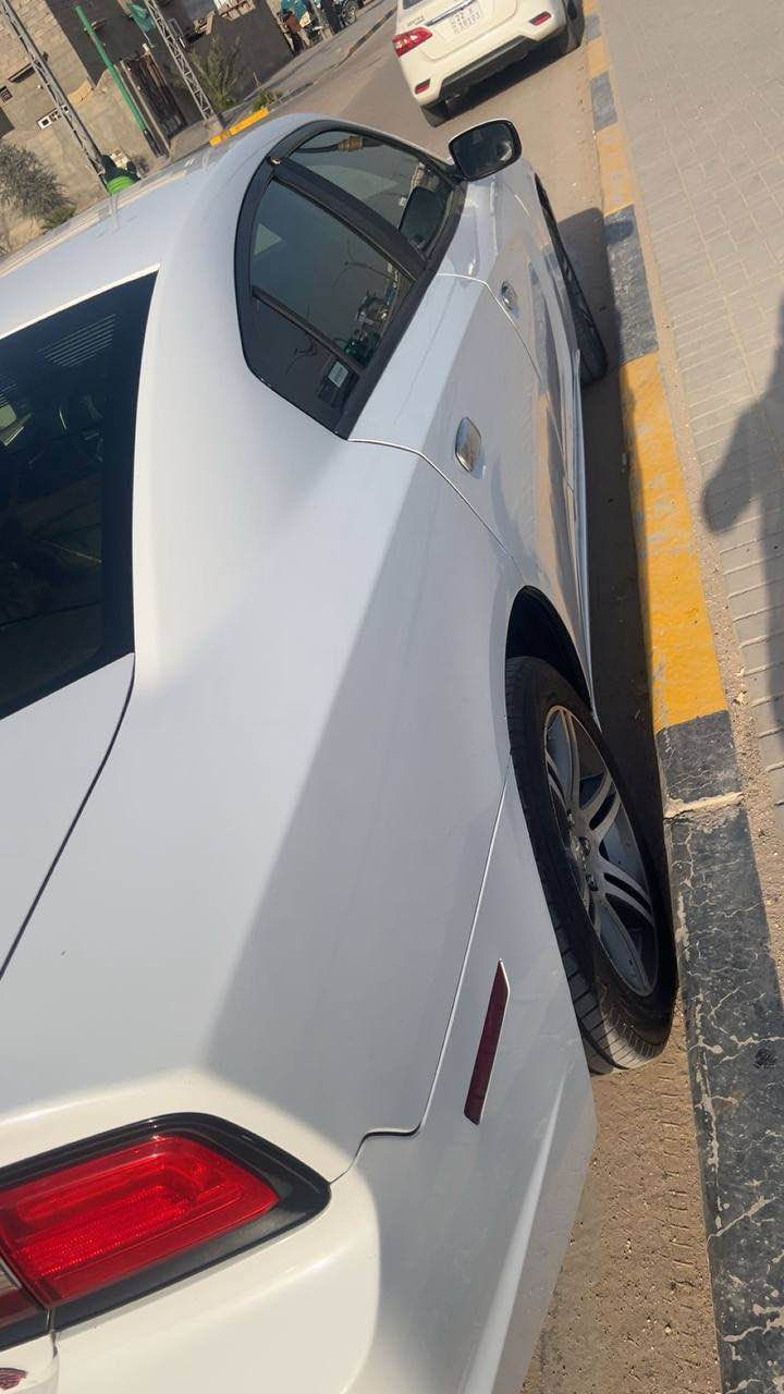 امراوس حسب القناعه او بيع ***********
جارجر 11خليجي  بدون ضربه 
رقم بصره جديد جاهزه من كلشي 
ادامه حديثه. كير محرك 3.6
منظومه بنزين كله خير من الله
تخم تاير ويل خليجي كروم اصلي 
تبريد باتري جديد مكان بصره البصرة, العراق
