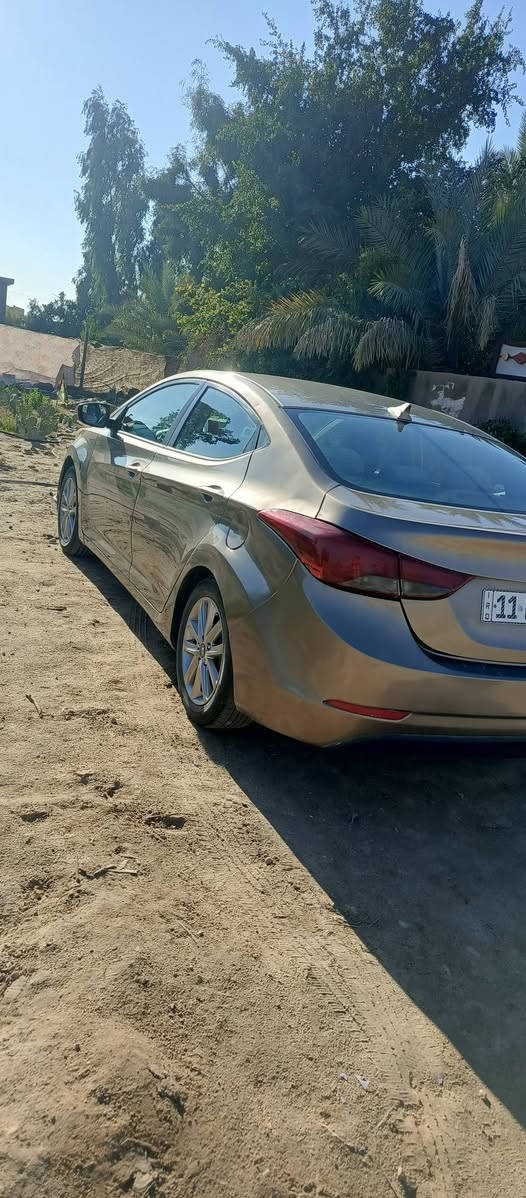 ***********
السلام عليكم سياره للبيع وارد امريكي موديل ١٤ حادثها قبق جنطه وجاملغات  مكينه 1800دوش مكينه كير مكفولات السياره نقصها بس حداديه رقم بغداد انكليزي باسمي مداور ثاني يوم مشروع وطني مكان السياره كربلاء طويرج السعر 97وبيها مجال حك الجيه
