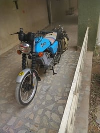 امجد 82 للبيع السعر 81 وبي مجال٠٧٨٦٥٠٤٨٠٥١