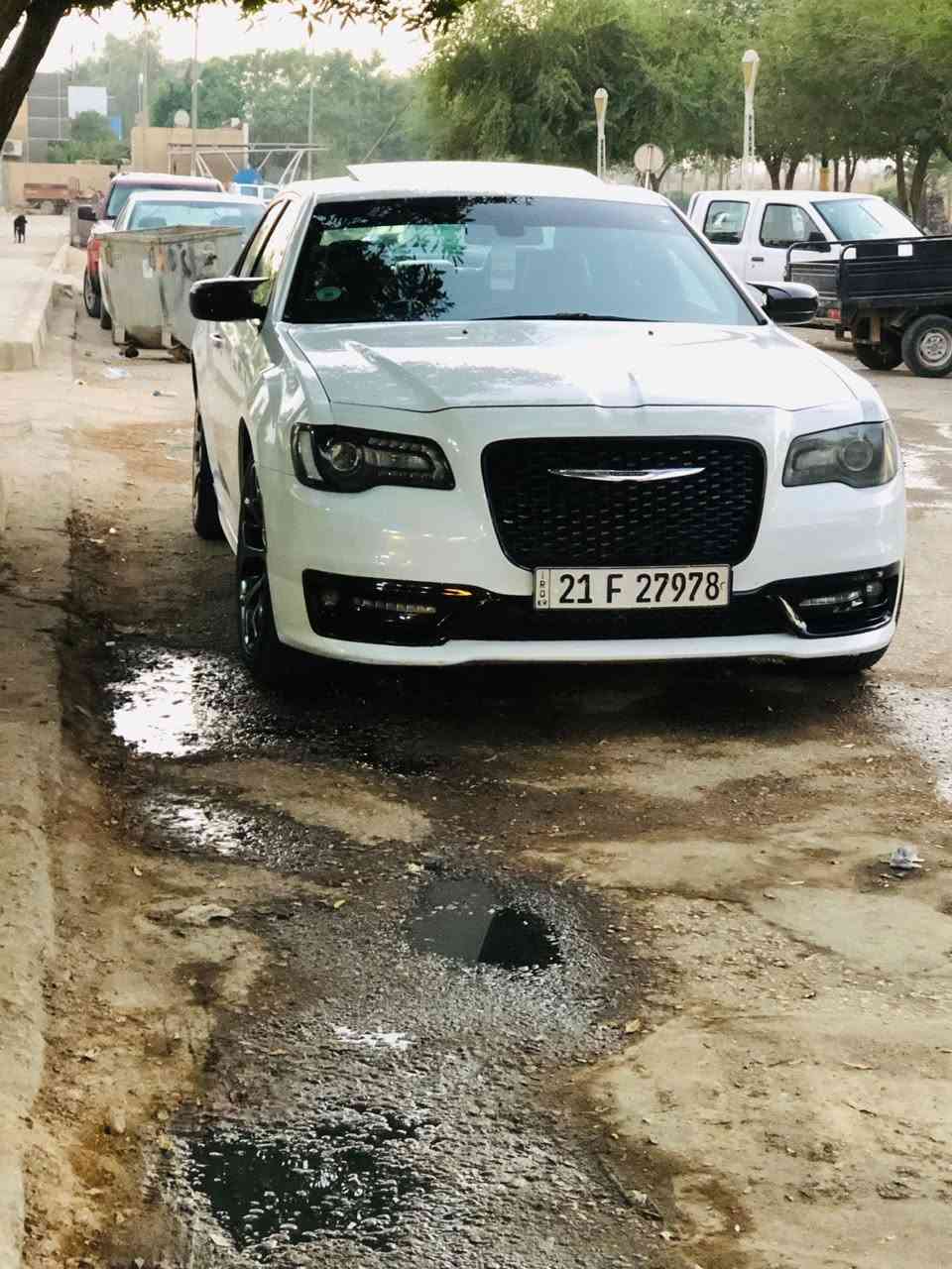 مكلف بنشر ثقو بالله سلام عليكم اوباما 2017s
السياره كلين تايتل عدا رصعه بسيطه وبي دي ار حك عشره سانتيم سونار ويه صور 
السياره فول مواصفات الاس معروفه 
فتحتين بانو راما تحكم ستيرن 
كامره دواره دمام 
ماشيه 105الف ميل حقيقي 
سياره على وضع الشركه 
كشنات تدفئه تبريد مكينه 3600
وباقي المواصفات معروفه 
رقمها سليمانيه عدي وكاله بيه 
مكانها كربله رقم ☎️ ***********
سعرها 275$
