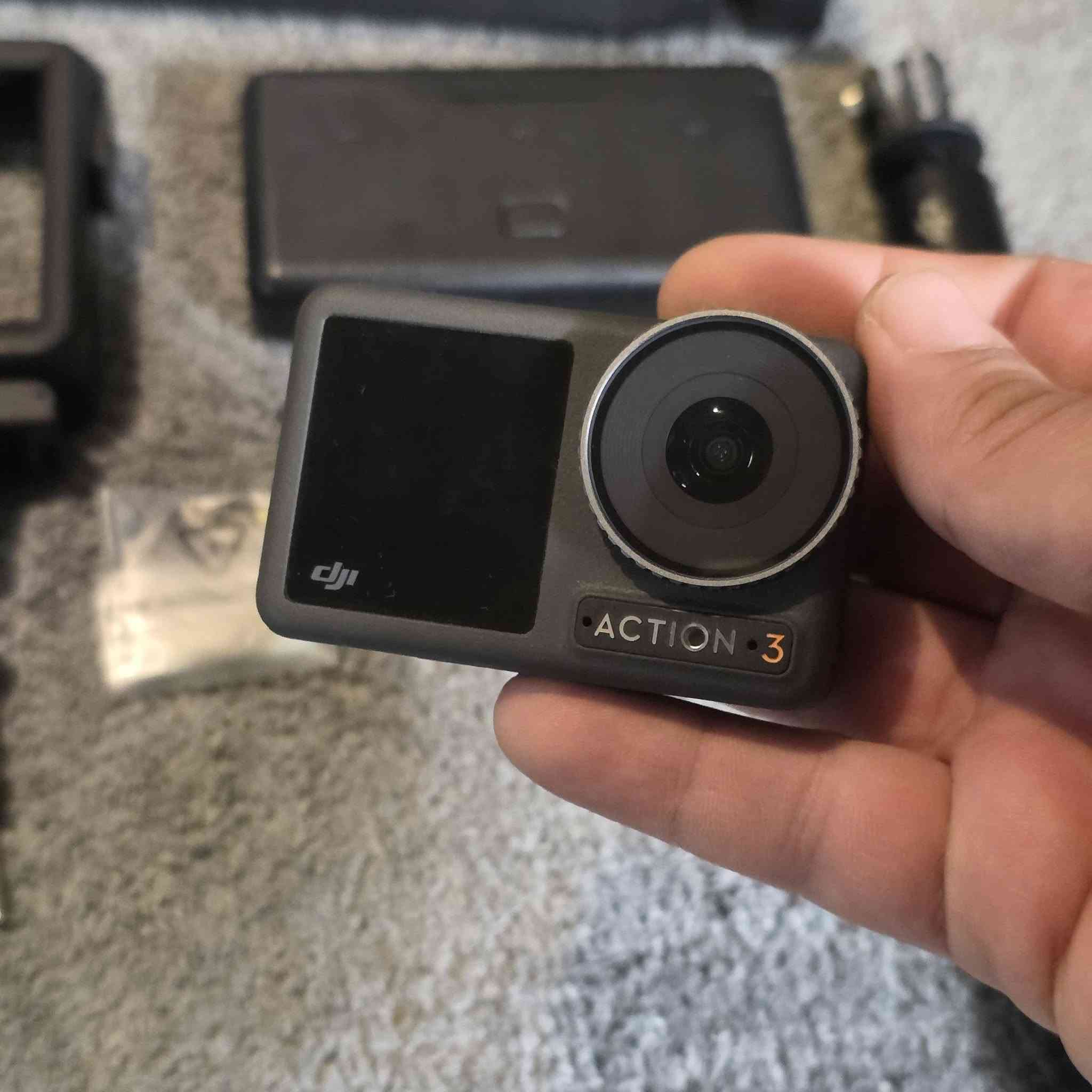 Dji action 3 combo 
نضيف جدا و مابي ايي مشكيلة 
سعر نهايي 335 الف 

توصيل موجود الجميع مناطق العراق


**إذا كنت صاحب هذا الإعلان وتريد حذفه لأي سبب، رجاءا أرسل رسالة إلى الدعم الفني**