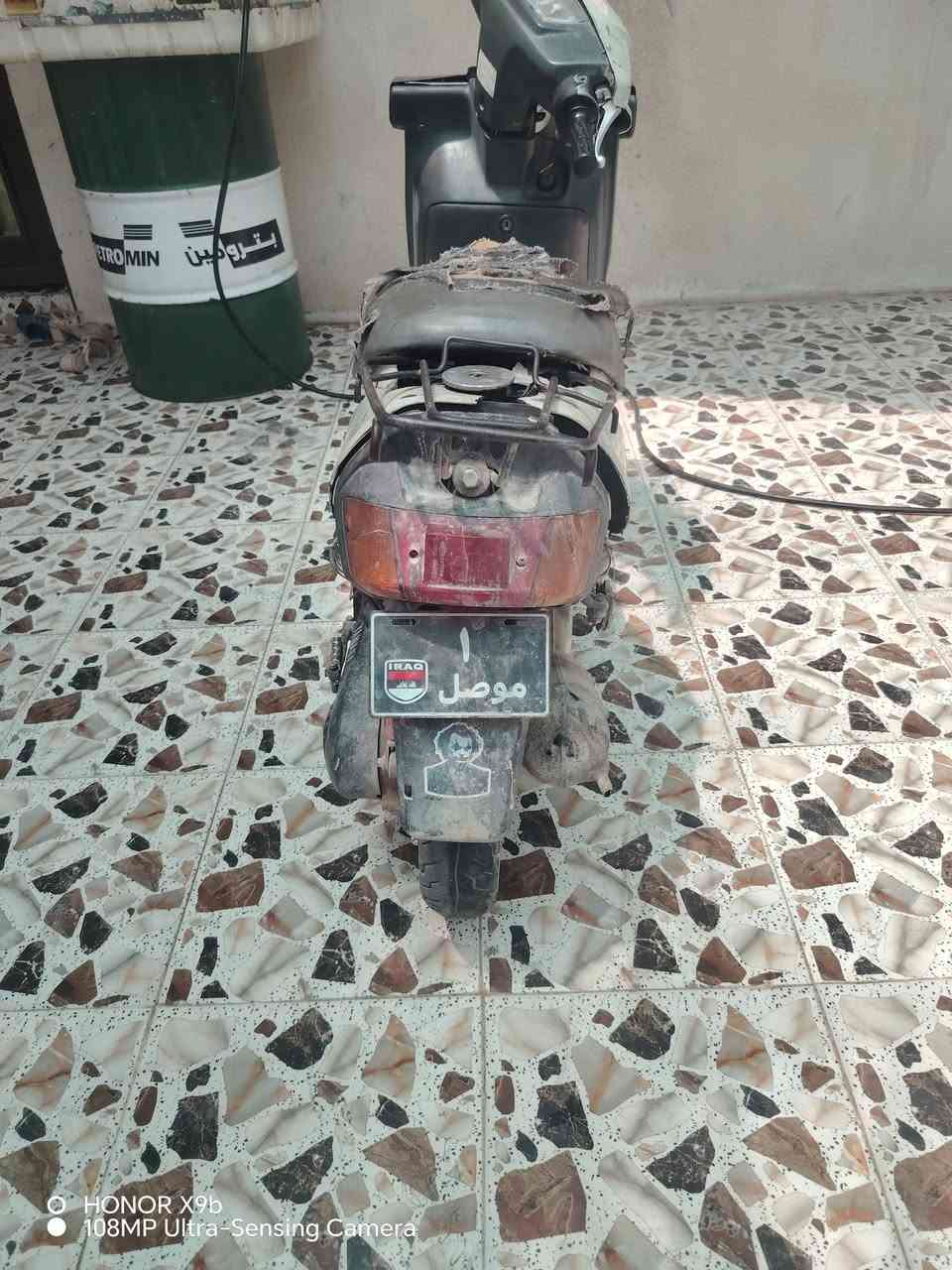 دراجه بزون محرك شرط تحریکه ومعدل لايت شغال اشایر سلف باتري جديد شاصي مقوي الدراجه مال روحه وجيه السعر 160 وتساب *********** اتصال ***********
