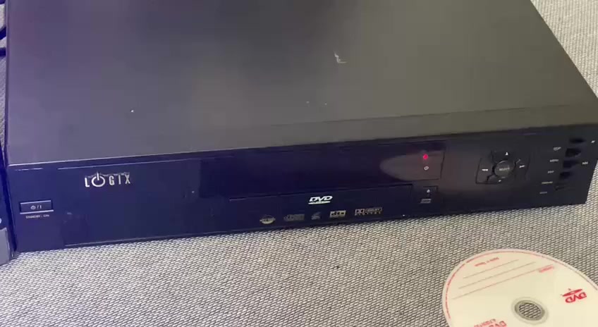 جهاز DVD ماركة LOGIX .
. يشغل أقراص DVD Video .
• يدعم CD / MP3 .
• نظام صوت Dolby Digital .
• أزرار تحكم أمامية مع شاشة عرض رقمي.

منافذ : AV - S Video- SCART COONECTOR . 

نظيف ويشتغل ممتاز بدون مشاكل . 
السعر : 25،000 دينار . 
مع التفاز : 50،000 .


**إذا كنت صاحب هذا الإعلان وتريد حذفه لأي سبب، رجاءا أرسل رسالة إلى الدعم الفني**