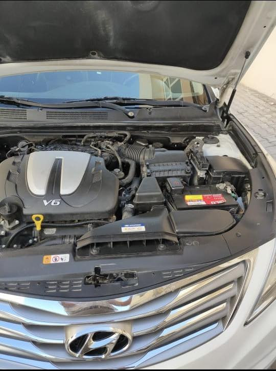 للبيع ازيرا مديل 2013 فول مكفوله عدا الجاملغ الامامي والبقاقي كفاله حته الايرباكات سليمه كلهن رقم بغداد انكليزي بسمي السعر 138 للاسفسار *********** رقمي بي واتساب بخدمتكم
