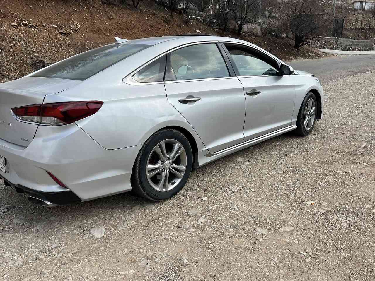 السلام عليكم
سوناته موديل 2018
فول الاخير فتحه جلد مكنيه 2400 جي تي اي /تدفئه تبريد بالكشن باقي موضفات معروفه تحويل مباشر لوحات قادسيه بيه 4 قطع صبغ شرط بدون داخل ع فحص لا شواصي ولا شي بيع فقط 
مكاني النجف 
*********** 
السعر 118
