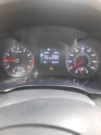 ابتمه مديل  ١٦  وارد امريكي بغداد  بسمي  فول موصفات ماعدا الفتحه  بيه ...