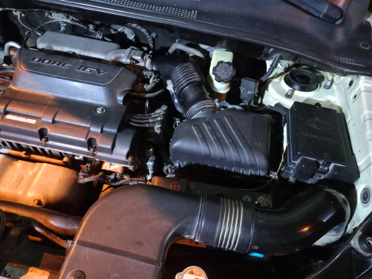 السلام عليكم عندي كيا سبورتج ٢٠٠٩ رقم بغداد خليجي مكفوله من الصبغ والضربه سياره مال بيت بيهه فقط شخوط بصيطه مكاني بغداد الغزاليه السعر ١٢٠ ورقه رقم الهاتف ***********
