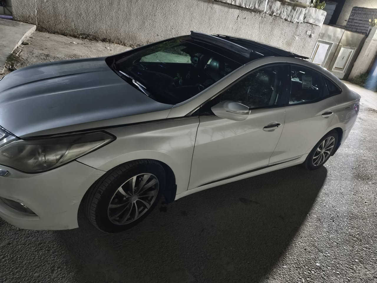 السلام عليكم مرخصت الادمن المحترم ازيرا گراندر فول 2014
خليجي V6 السياره رقم اربيل حلوه وخير من الله بيه نواقص بسيطه صبغ چاملغ خلفي جه السايق وشبر چاملغ امامي السياره علا ادينه ترايك من الشمال لجنوب السعر المطلوب 125وقابل للتفاوض موقع السياره بغداد التاجي رقم الهاتف 
***********
الشراي تتصل وبيك خير وتدلل
