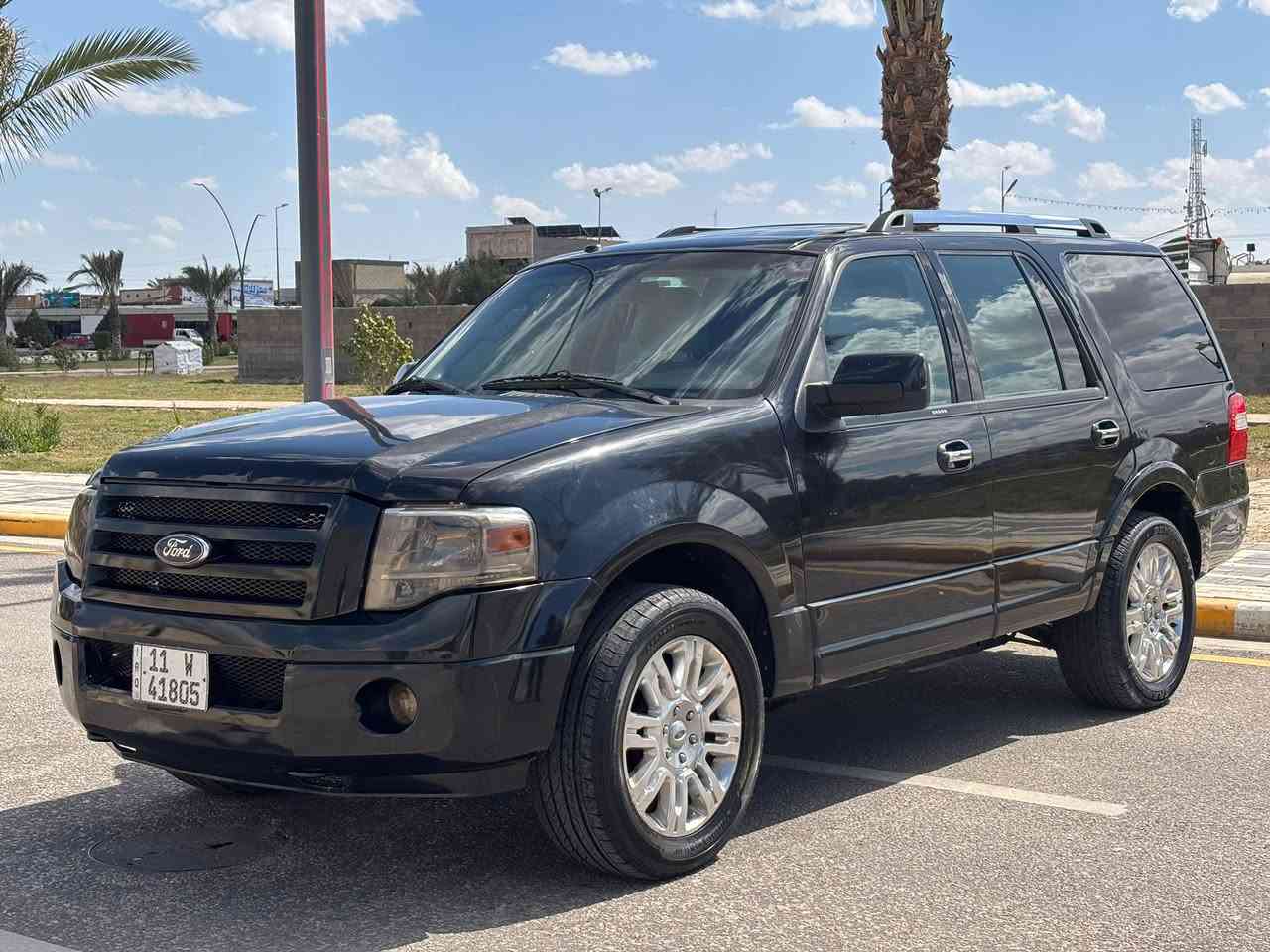 فورد اكسبديشن 2012 خليجي وكالة نيفا مكفولة بلشرط سونار موجود جاملغ الراكب بارد رقم بغداد الانكليزي بسمي
مواصفات 
🔴 جنطة كهرباء
🔴 دواسات بنزين وبريك متحركة كهرباء
🔴 3شاشات
🔴 فتحة 
🔴 كامرة
🔴حساسات امامية
🔴حساسات خلفية
🔴اشاير بلمري 
🔴كشنات جلد 
🔴 كشنات كهرباء ووضعيات
🔴 كشن ترحيب
🔴تحكم ستيرن 
🔴مكينة v8 5.4
🔴 سستم صوت دمام بلادي
🔴 تبريد مركزي 3قطع


**إذا كنت صاحب هذا الإعلان وتريد حذفه لأي سبب، رجاءا أرسل رسالة إلى الدعم الفني**