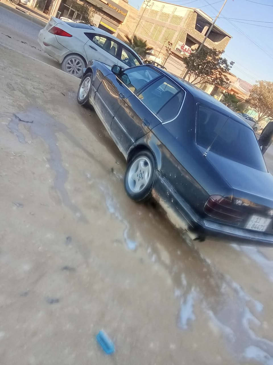 سلام عليكم BMW 740 8 سلندر كير محرك حدادية جديدة فتحة دبل ارباك ثلاث وضعيات قيادة رقم بغداد سنوية 2030 رقم انكليزي داخل ابيص منضومت غاز بانزين انسة صرف السعر 45قفل رقم المبايل ***********
