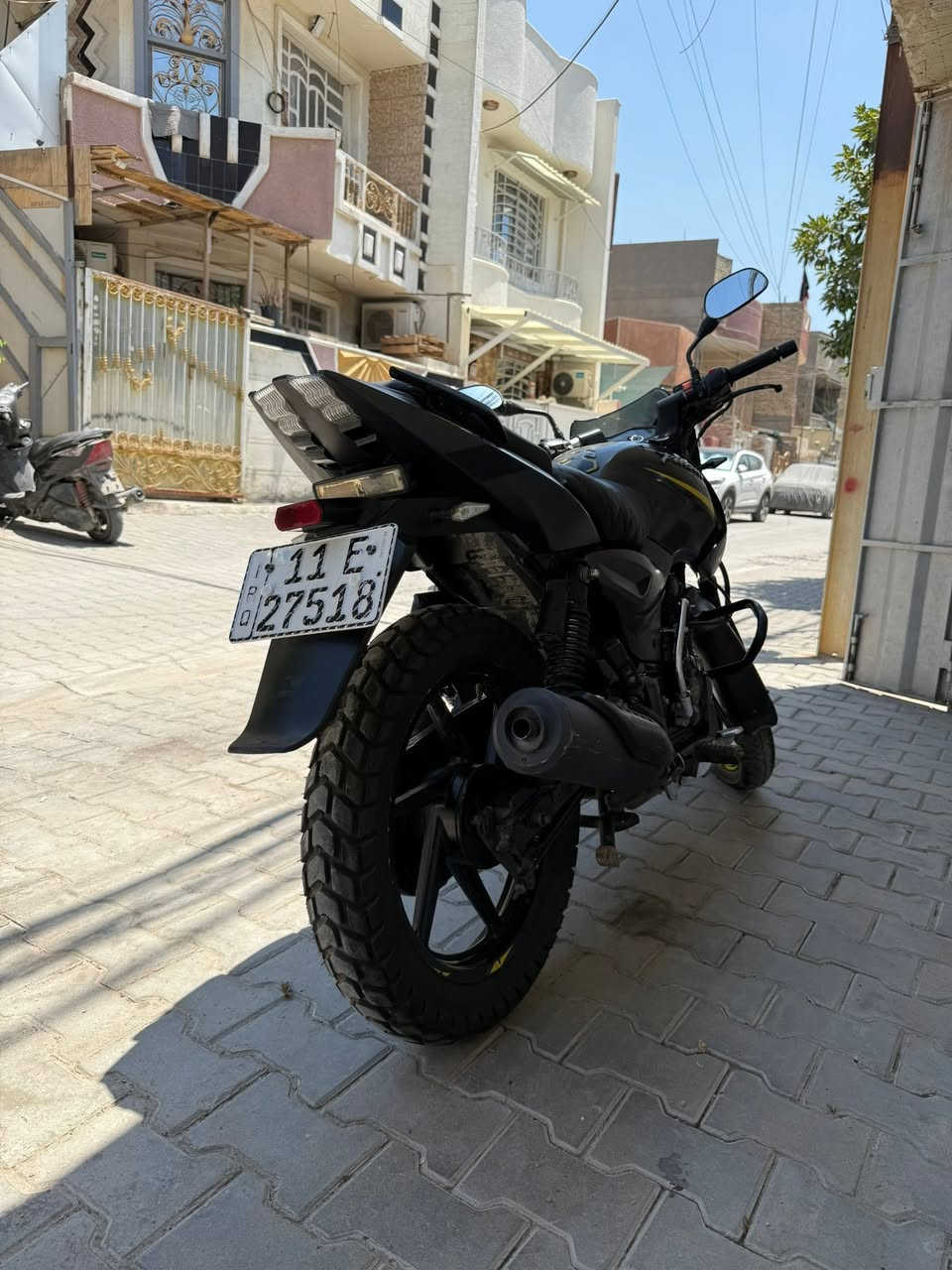 السلام عليكم
دراجه بولسر نيون 150
‎الدراجه حلوه ونضيفه ومابيهه نواقص 
مرقمه رقم انكليزي بسمي تحويل ثاني يوم
مكاني بغداد سبع ابكار
السعر 1650 
***********
